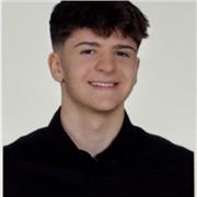 Graduado de bachillerato con gran interés por la química. Puedo dar clases a alumnos de ESO o bachillerato.